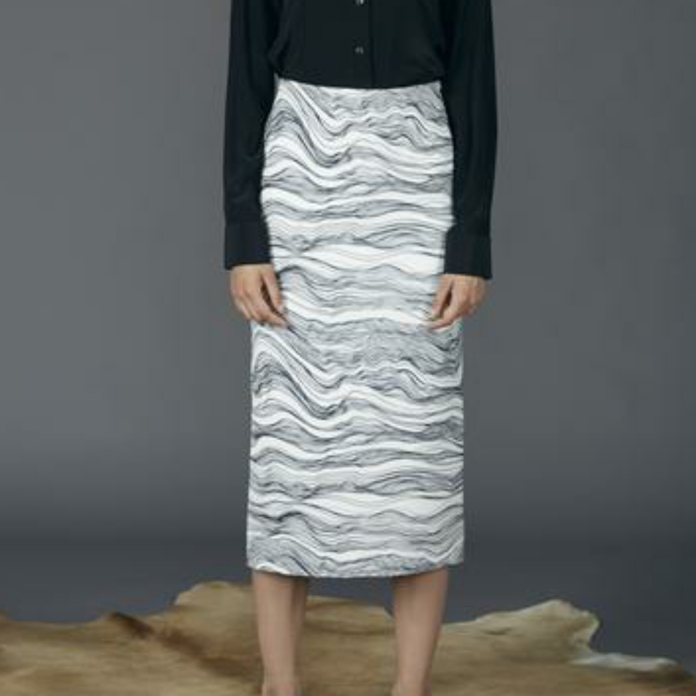 ETHICAL NWT Milk & Thistle Aster Pencil Skirt Fine Line Print